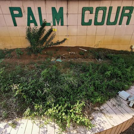 Diy Palm Court Bedroom Κουαντάν Εξωτερικό φωτογραφία