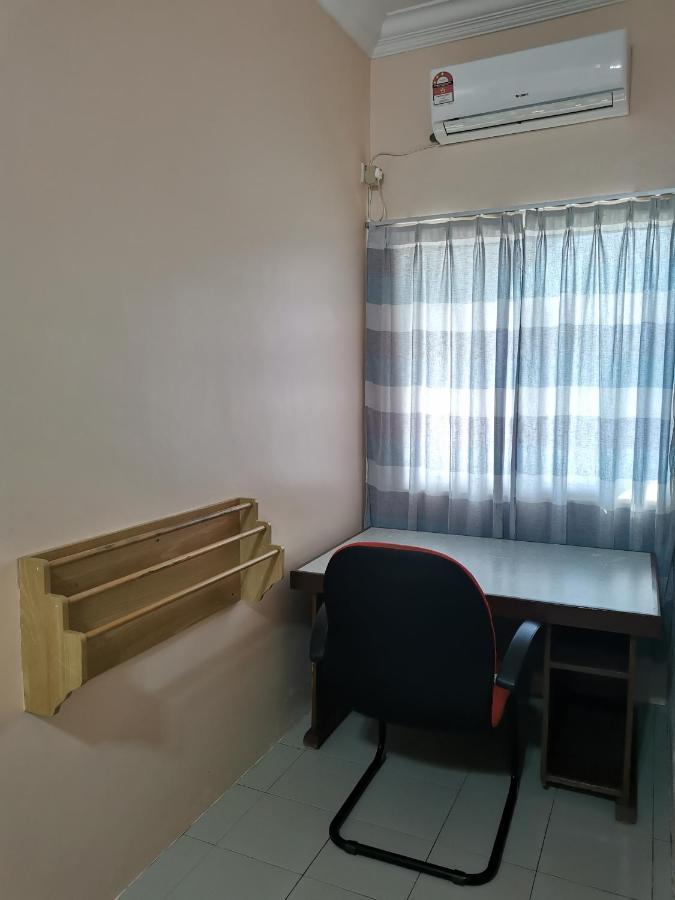 Diy Palm Court Bedroom Κουαντάν Εξωτερικό φωτογραφία