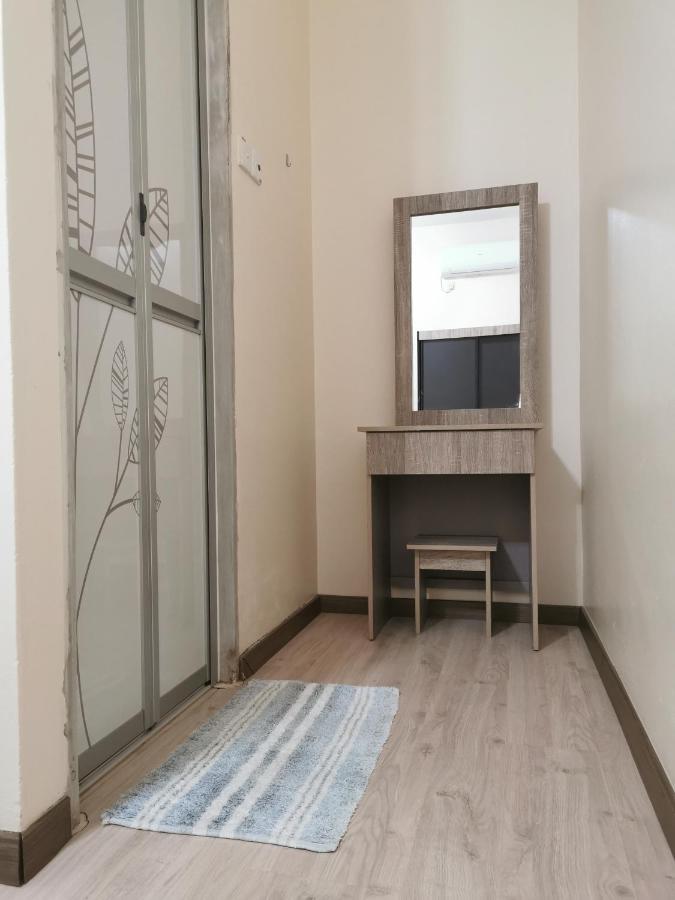 Diy Palm Court Bedroom Κουαντάν Εξωτερικό φωτογραφία