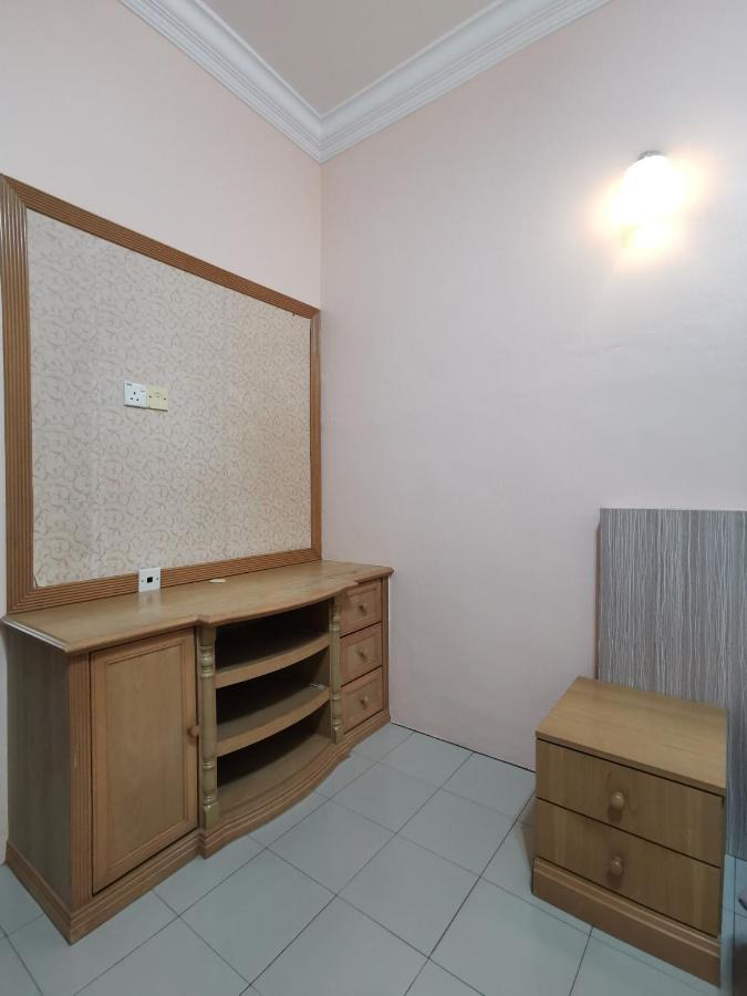 Diy Palm Court Bedroom Κουαντάν Εξωτερικό φωτογραφία